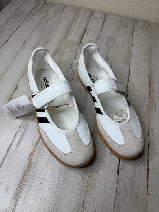 adidas Shoes - Samba Jane Shoes